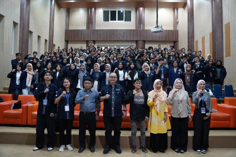 Seminar Nasional Mahasiswa HI Untan: Memahami Peran Indonesia dalam BRICS