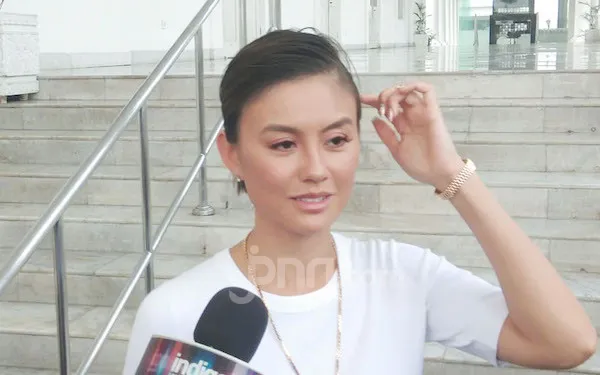 Berita Terkini Seputar Artis: Agnez Mo, Ridwan Kamil, dan Burgerkill