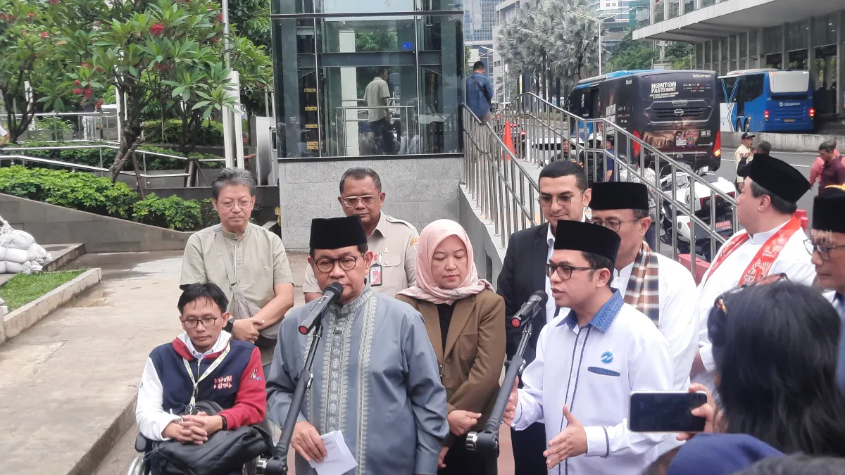 Revitalisasi JPO Sarinah oleh Gubernur Pramono untuk Aksesibilitas Disabilitas