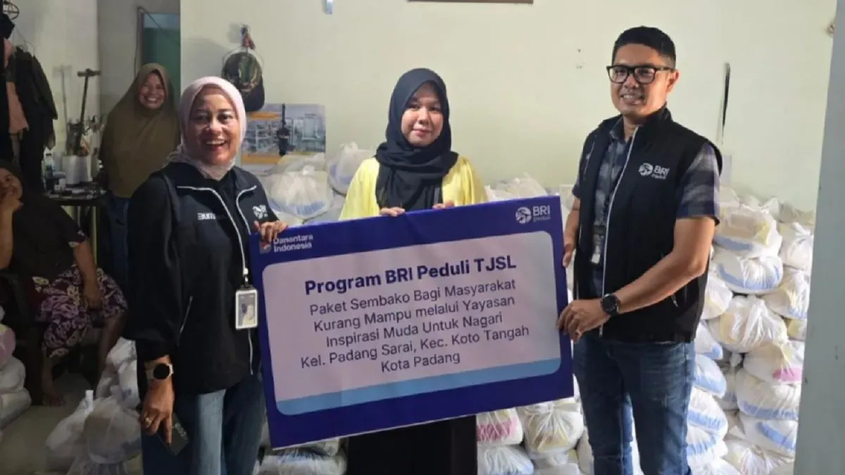 BRI Peduli dan Yayasan Inspirasi Muda Salurkan Bantuan Sembako untuk Masyarakat