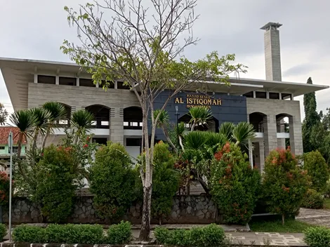 Masjid Al-Istiqomah: Pusat Ibadah dan Kegiatan Sosial di Pangandaran