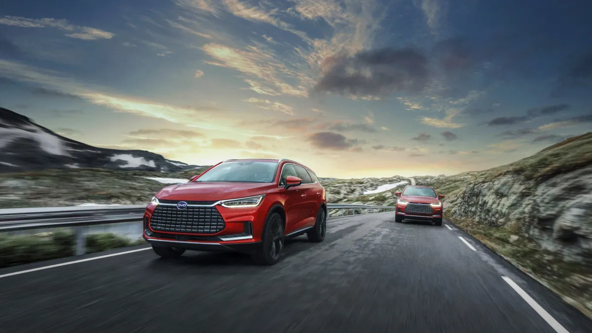 Peluncuran Interior Mewah BYD Great Tang, SUV Listrik dengan Fast Charging