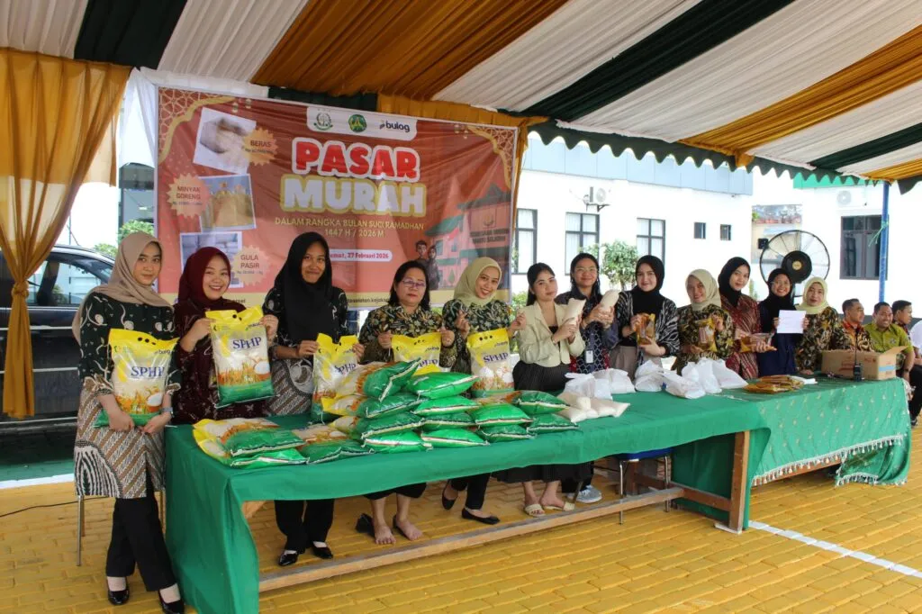 Kejaksaan Negeri Barsel Gelar Pasar Murah Menyambut Ramadhan
