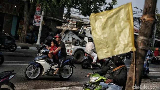 Duka Mendalam: 21 Artis Indonesia Meninggal Dunia di 2025