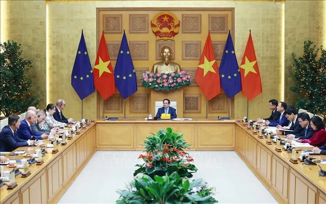 PM Vietnam Sambut Delegasi Uni Eropa dan Duta Besar Negara Anggota
