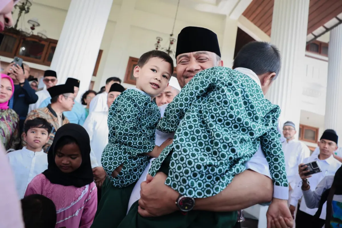 Gubernur Jateng Rayakan Idulfitri dengan Anak Panti dan Komunitas Difabel