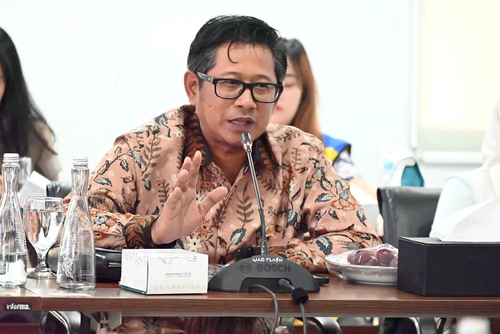 DPR Desak Pengawasan Ketat THR untuk Pengemudi Online