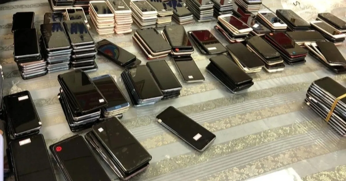 Mulai 1 Maret, Ponsel Terkunci dan Impor Dilarang Gunakan Mobile Banking di Vietnam