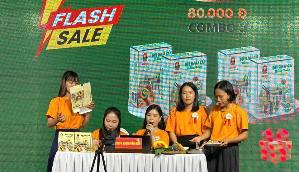 Perempuan Vietnam Tingkatkan Pendapatan Bisnis Melalui Teknologi Digital