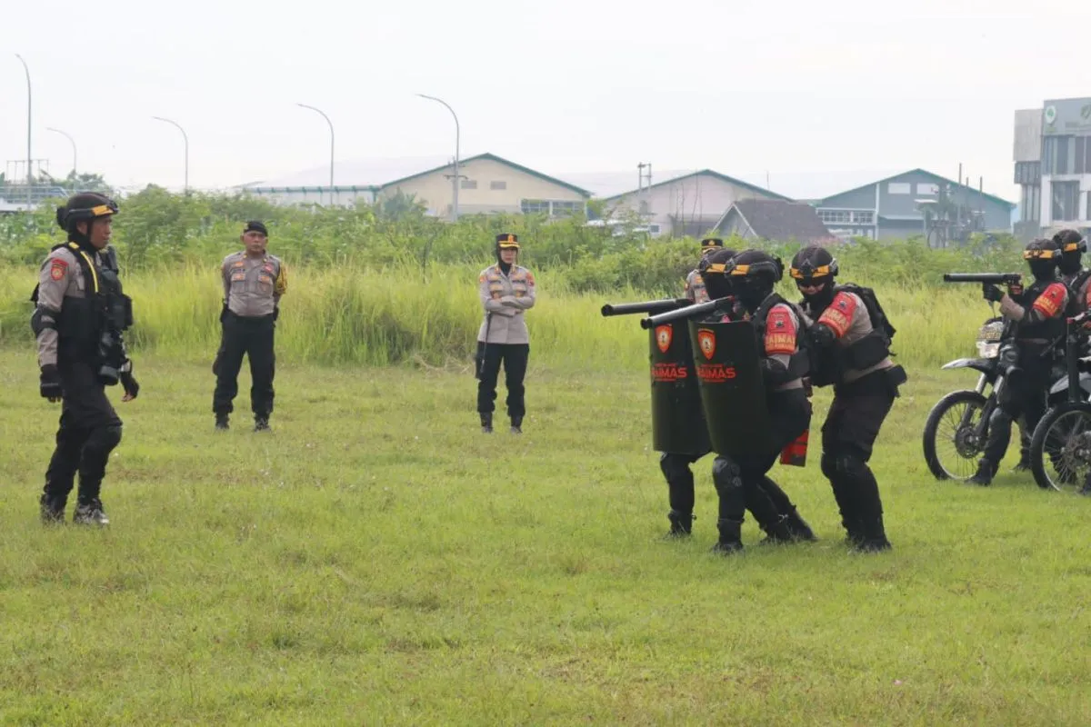 Polres Purbalingga Gelar Latihan Pengendalian Massa untuk Tingkatkan Kesiapsiagaan