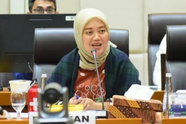 DPR Dorong Pemerintah Cermati Dampak Penutupan Selat Hormuz bagi Ekonomi Indonesia