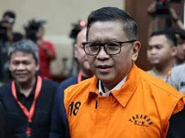 Hasto Kristiyanto Dibebaskan Usai Amnesti Presiden, Kontroversi Hukum Memanas