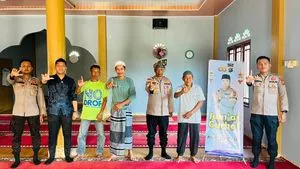 Polres Kepulauan Meranti Gelar Jum'at Curhat di Musholla Sirojuttholibin