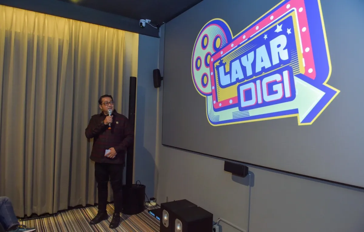Menteri Ekraf Dukung Micro Cinema Layar Digi di Minimarket untuk Perluas Akses Film