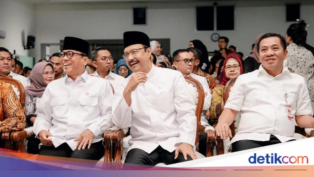 Mensos dan Mendes Pastikan DTSEN Tingkatkan Akurasi Penyaluran Bansos di Karawang