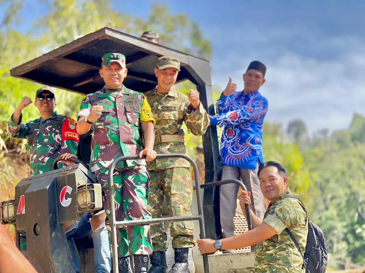 Bupati Fikri Terima Kunjungan Tim Wasev TMMD ke-127 di Desa Seguring