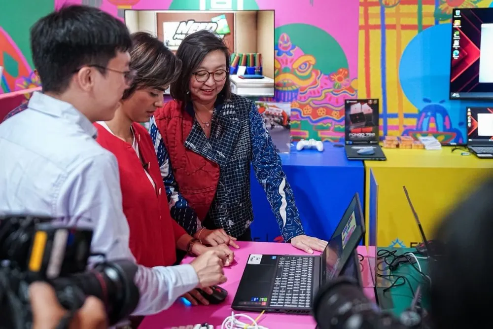 Talenta Gim Indonesia Tampil di Bazar Imlek 2026