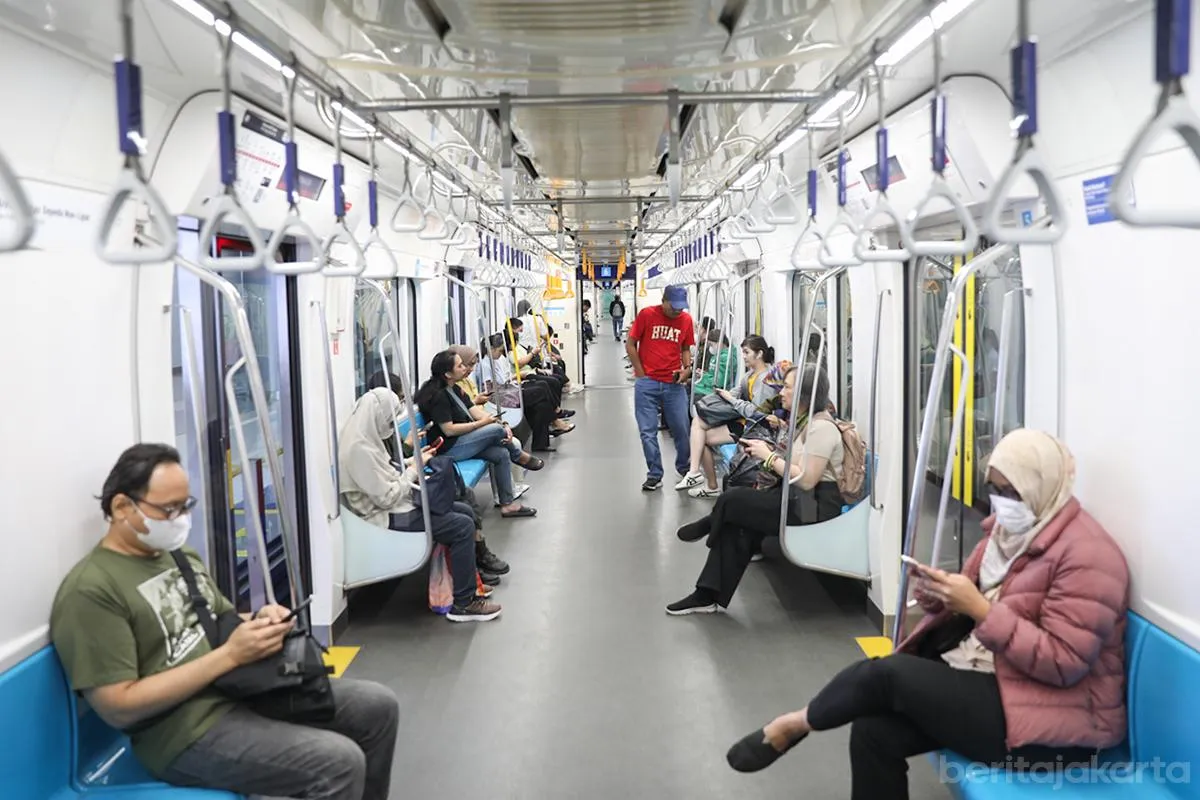 Pemprov DKI Gratiskan Transportasi Umum Selama Idulfitri