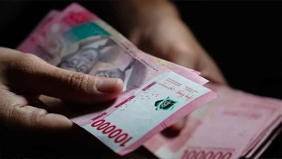 Lonjakan Harga Minyak Dunia Ancaman bagi Defisit APBN RI