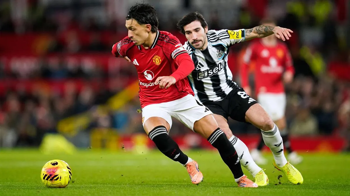 Carrick Beri Update Cedera Martinez, Dorgu dan Mount Menuju Comeback