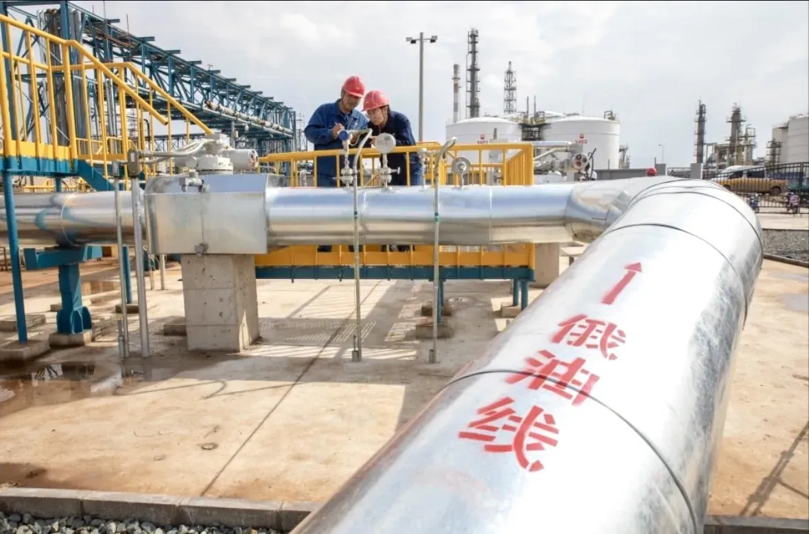 China Ubah Strategi Impor Minyak di Tengah Kenaikan Harga Global