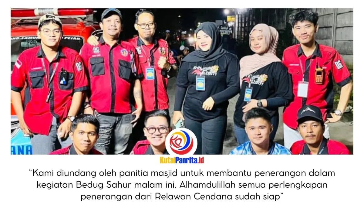 Relawan Cendana Siapkan Penerangan untuk Bedug Sahur di Surya Indah