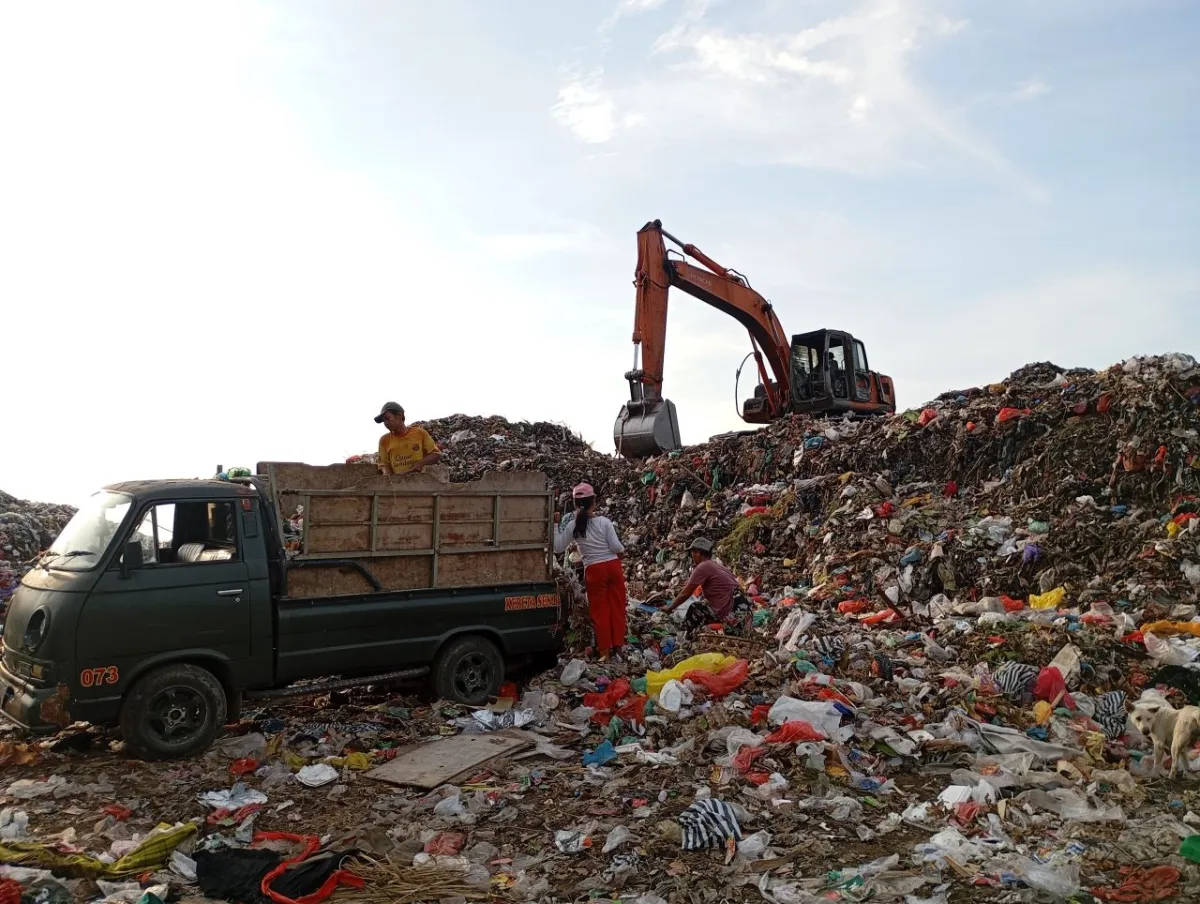 Pemuda Hindu Buleleng Dorong Perbaikan Pengelolaan Sampah dan Kesejahteraan Petugas Kebersihan
