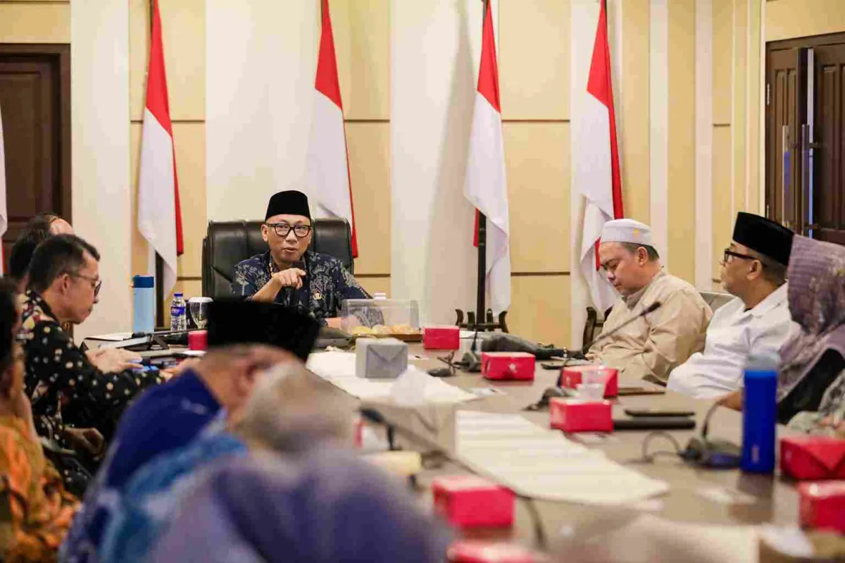 Gubernur Rahmat Mirzani Djausal Bahas Penguatan Pembangunan SDM di Provinsi Lampung dengan Aptisi