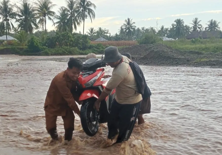 Harapan Warga Polohungo Akan Pembangunan Jembatan