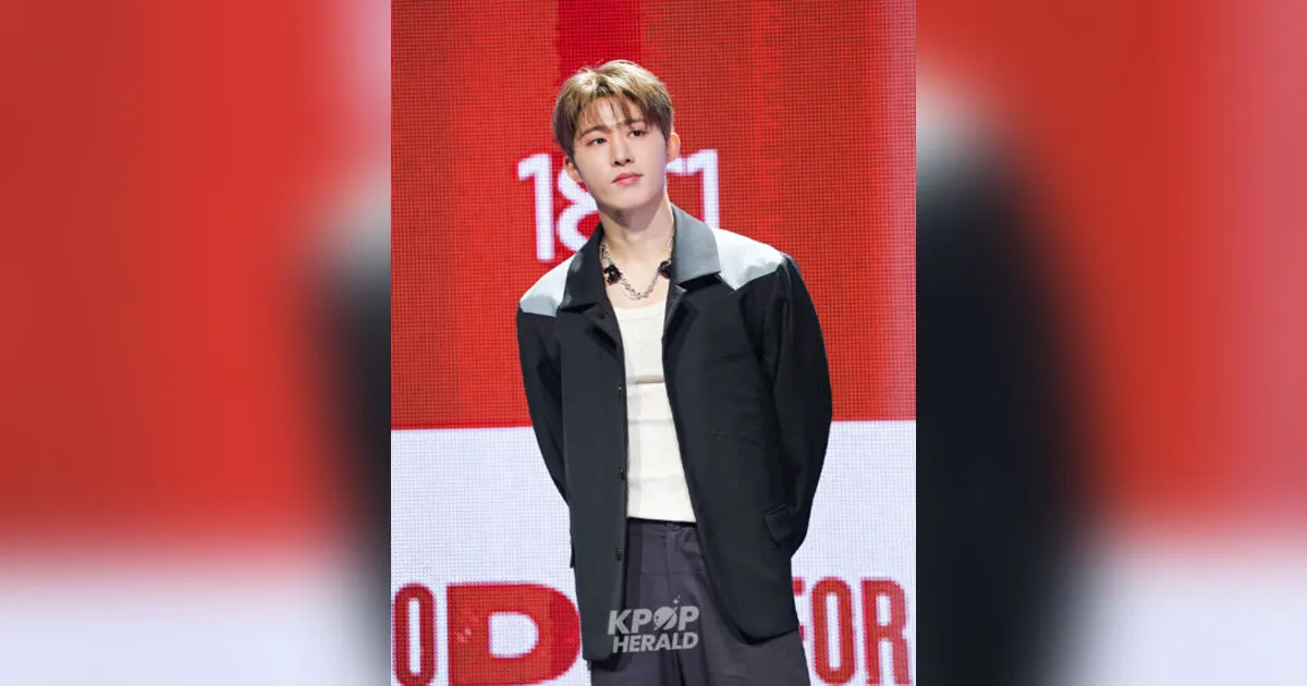 Momen Emosional B.I dan Jay iKON Bikin Fans Terharu