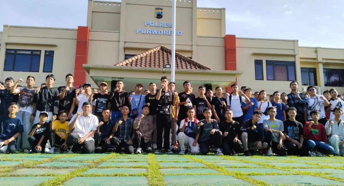 Petualang Reborn Juara Kapolres Purworejo Cup 2026 Esport MLBB