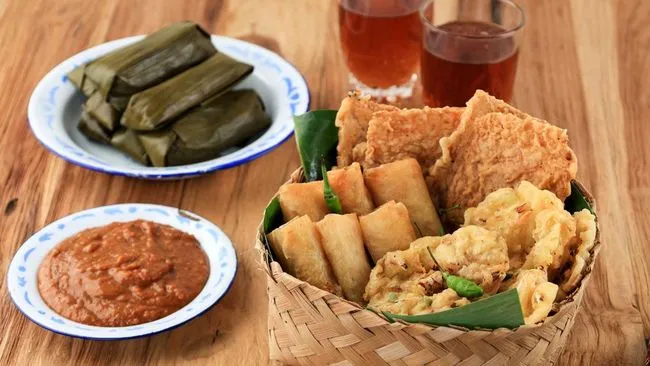 Tempat Terbaik Berburu Takjil Legendaris di Jakarta