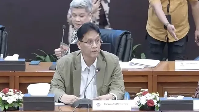 Menteri Keuangan Rilis Aturan THR dan Gaji Ke-13 untuk ASN, TNI, dan Polri