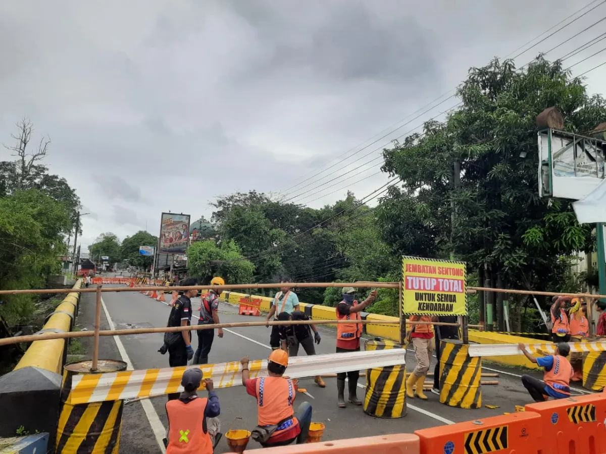 Ambruknya Jembatan Utama Bondowoso Ancaman Terhadap Ekonomi Warga