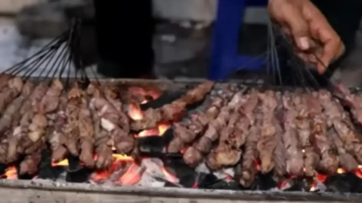 Kuliner Malam Khas Jogjakarta: Dari Sate Klathak hingga Nasi Teri Pojok Gejayan