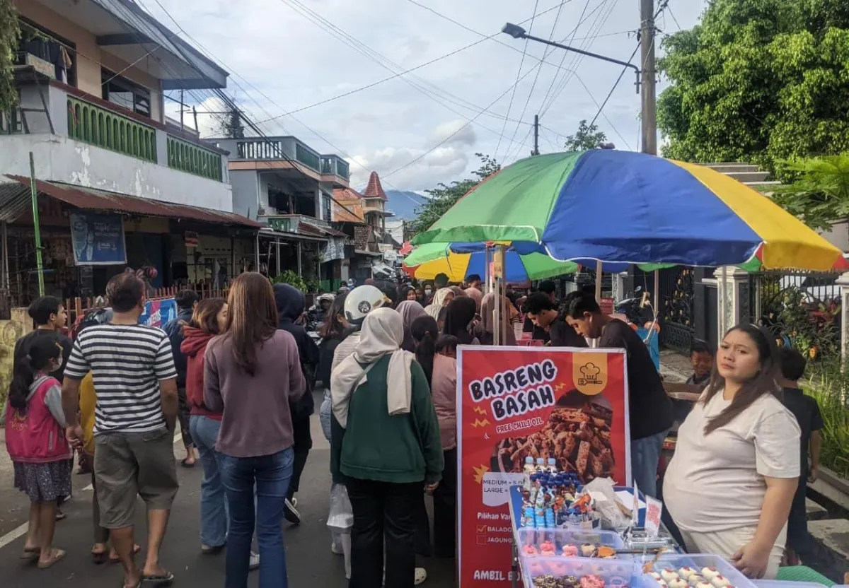 Dinkes Kota Batu Awasi Ketat Keamanan Pangan di Pasar Takjil Ramadan