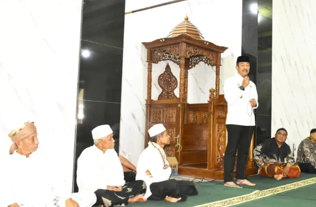 Bupati Saipullah Tanggapi Keluhan Infrastruktur Warga Sirangkap