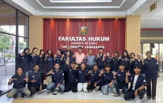 Fakultas Hukum Janabadra Luncurkan Living Law untuk Tingkatkan Kesadaran Hukum Masyarakat