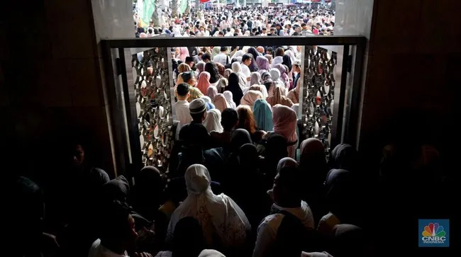 Puncak Aktivitas Warga RI di Internet Diprediksi Terjadi Selama Lebaran 2026