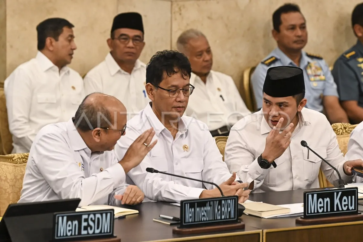 Sidang Kabinet Paripurna Bahas Kondisi Perang di Timur Tengah dan Persiapan Idul Fitri