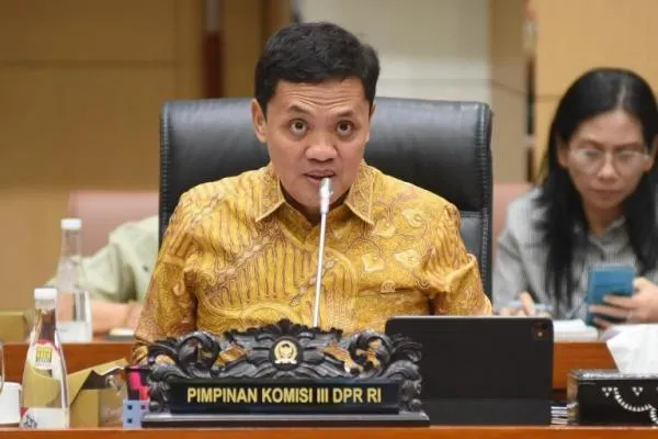 Ketua Komisi III DPR Dikecam Arogan Saat Rapat Mendengarkan Aspirasi Warga