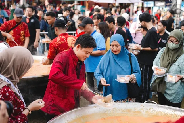 Ketupat Cap Go Meh Bobon Santoso Menjadi Daya Tarik Utama di Imlek Festival 2577