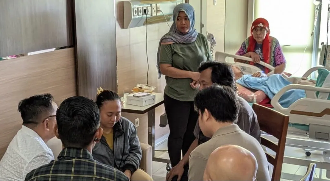 Suryo HS Tanggung Biaya Perawatan dan Pendidikan Korban Kecelakaan