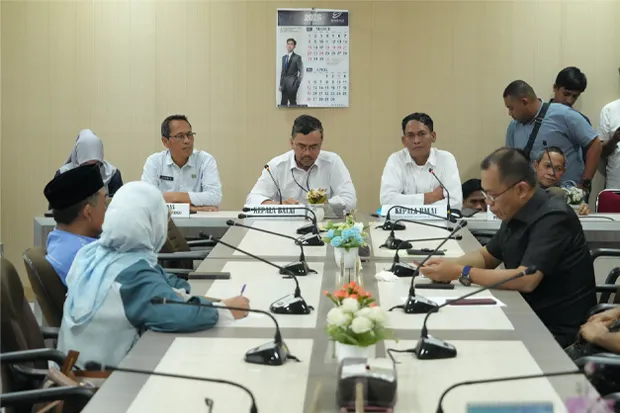 DPRD Sulsel Mendesak Perbaikan Jalan Nasional Sebelum Arus Mudik