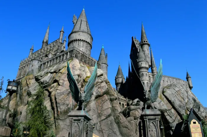 Warner Bros Siapkan Spin-off Harry Potter Meski Serial Utama Belum Tayang