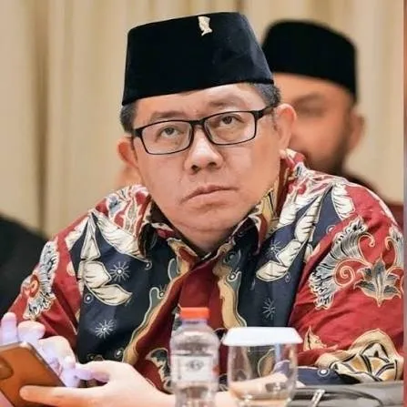 Kritik Terhadap Kebijakan WFH ASN Pemprov Jatim