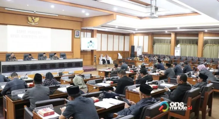 DPRD Gresik Tetapkan Tiga Ranperda untuk Tingkatkan PAD dan Pelayanan Publik