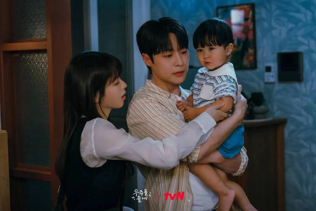 Kritik Penonton Terhadap Alur Drama Our Universe Menuju Akhir