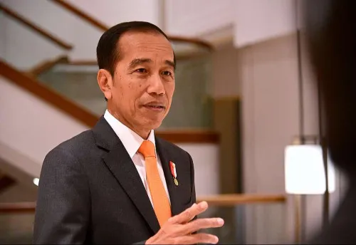 Jokowi dan Prabowo Diskusikan Geopolitik Global di Istana