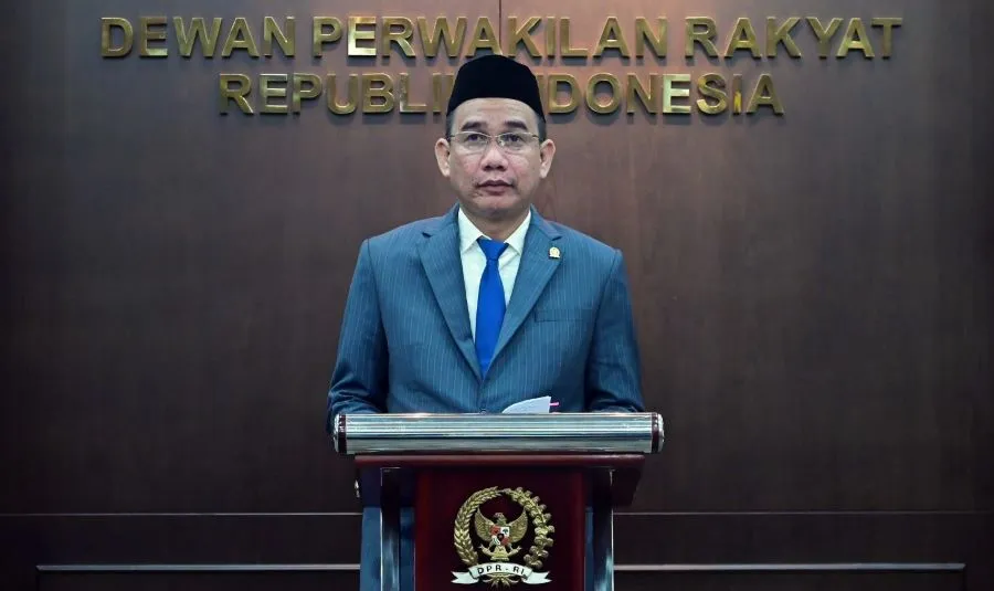 DPR Tekankan Pentingnya Perlindungan dan Kesejahteraan Guru dan Dosen